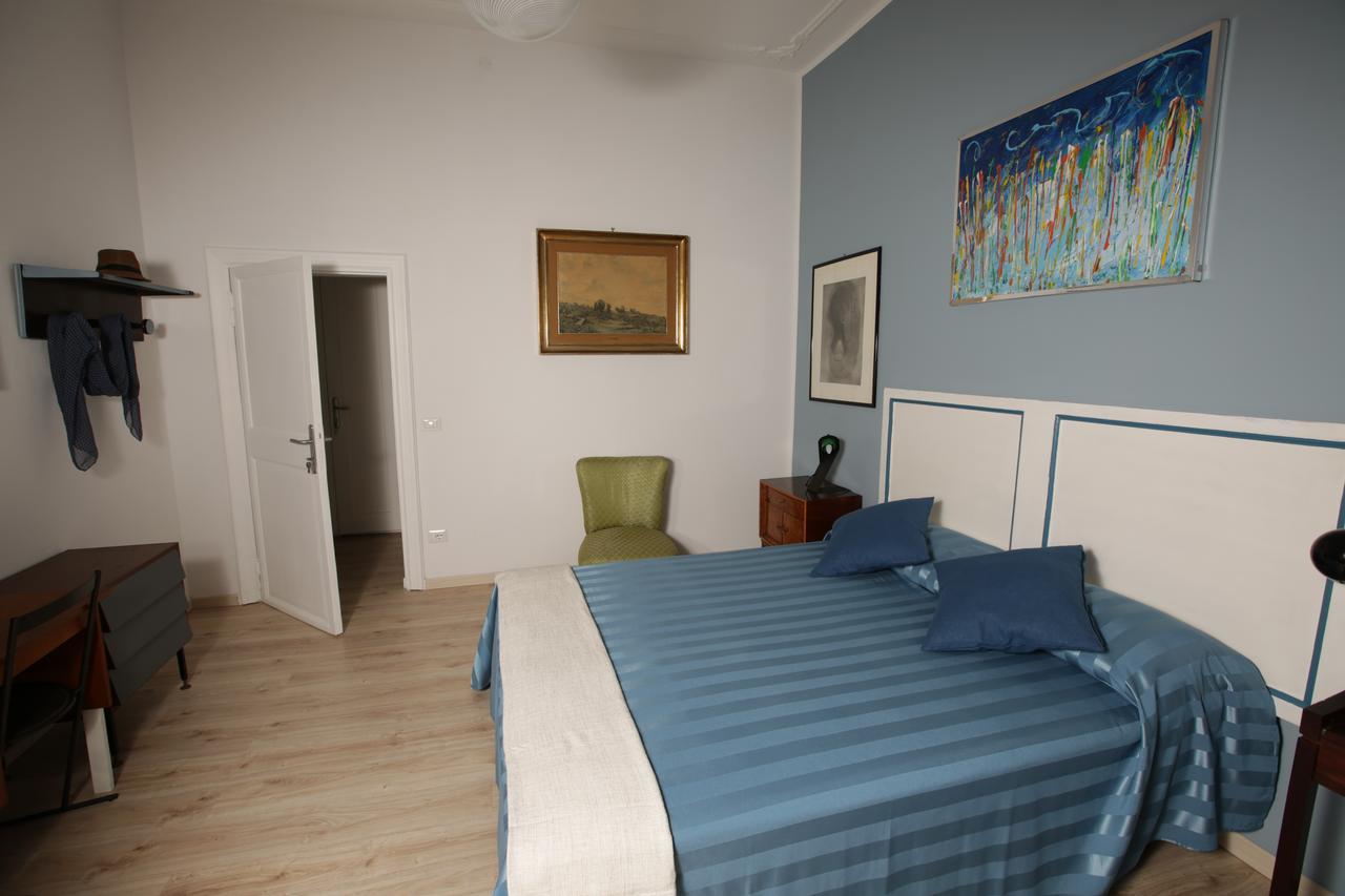 B&B Laurus Colosseo โรม ภายนอก รูปภาพ