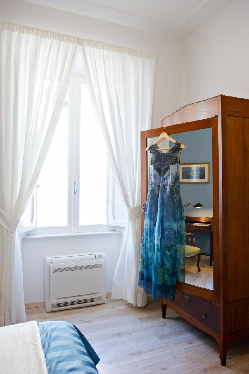 B&B Laurus Colosseo โรม ภายนอก รูปภาพ